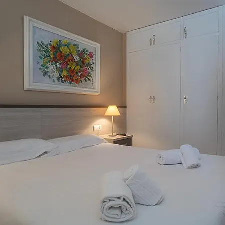 Playa Canadell Mar P Primera Linea De Mar Con Terraza - Wehost Costa Brava カレリャ・デ・パラフルジェリ